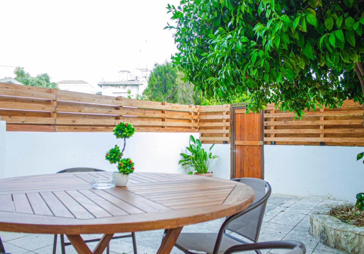 Dub House Apartment Paphos Exterior photo